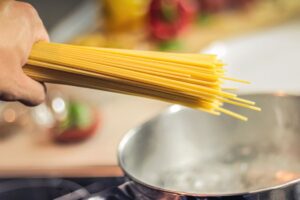 pasta pentola acqua